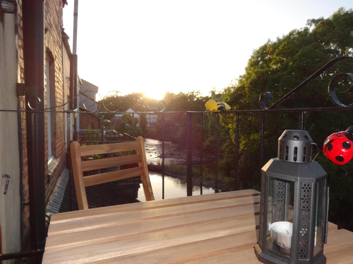 Riverbank Cottage Lake District Double Balcony Egremont  Exterior foto
